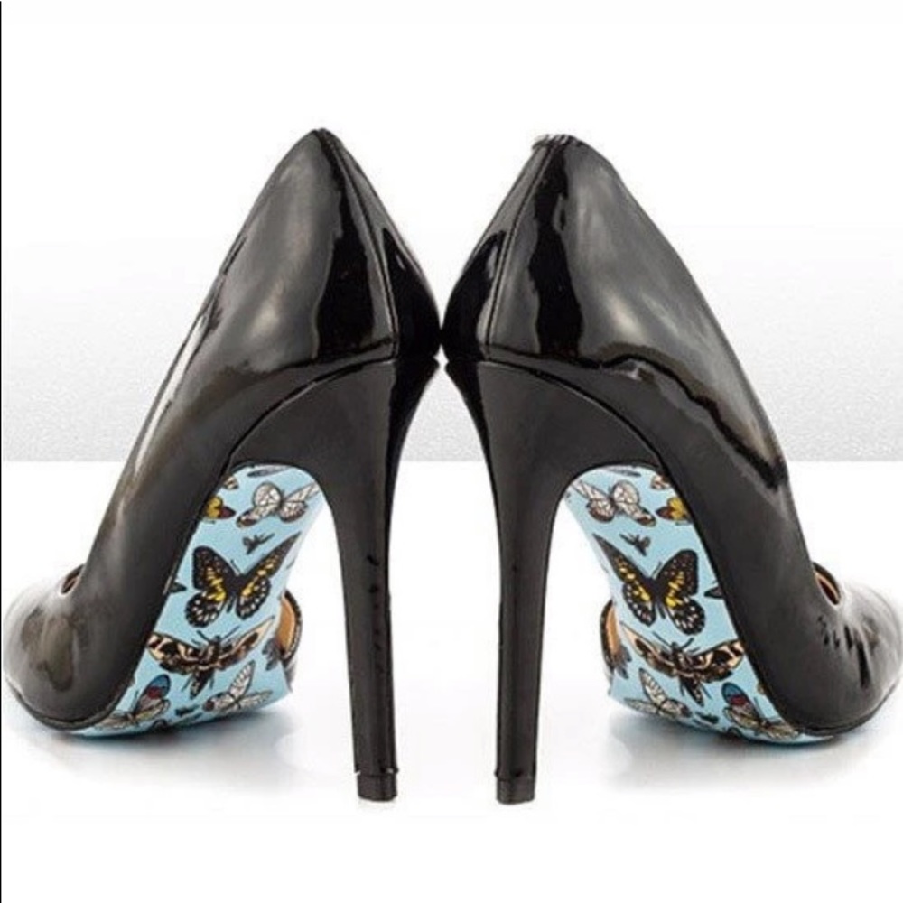 Taylor Says brand new black pumps size 6
